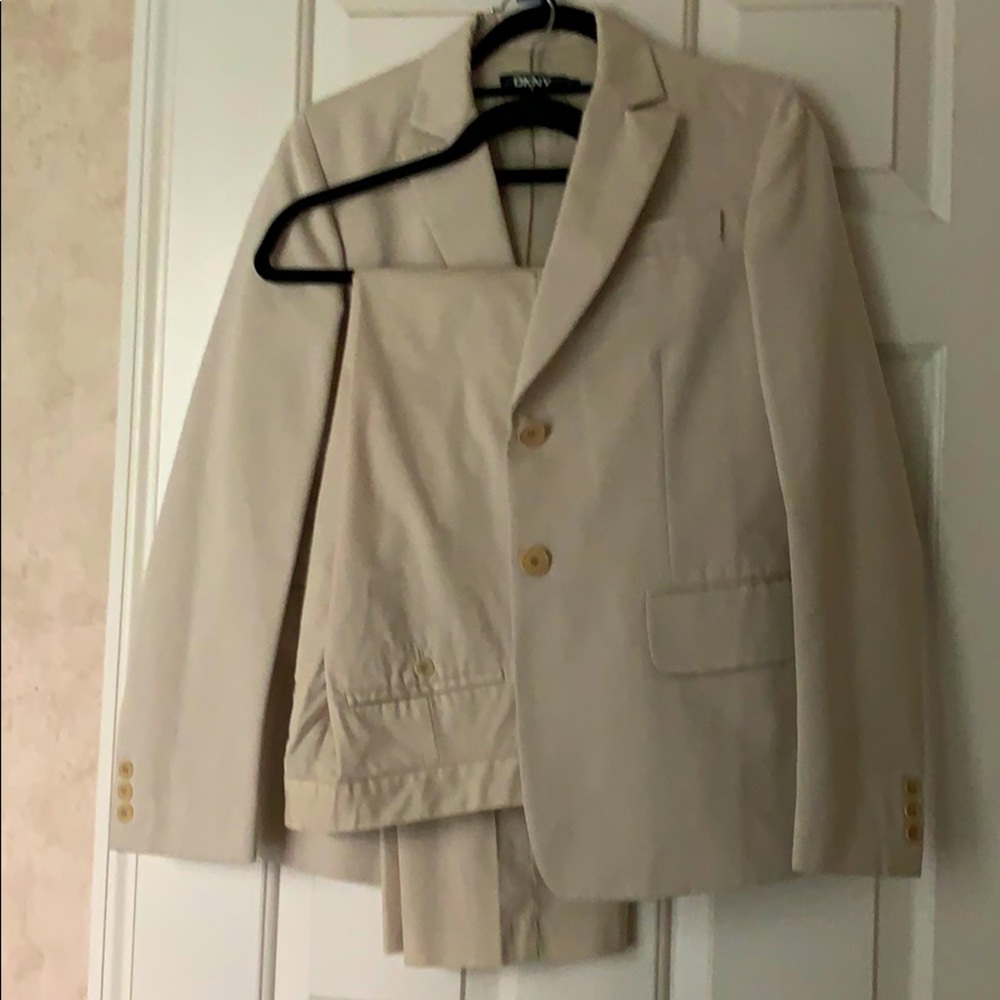 Light weight business pant suit